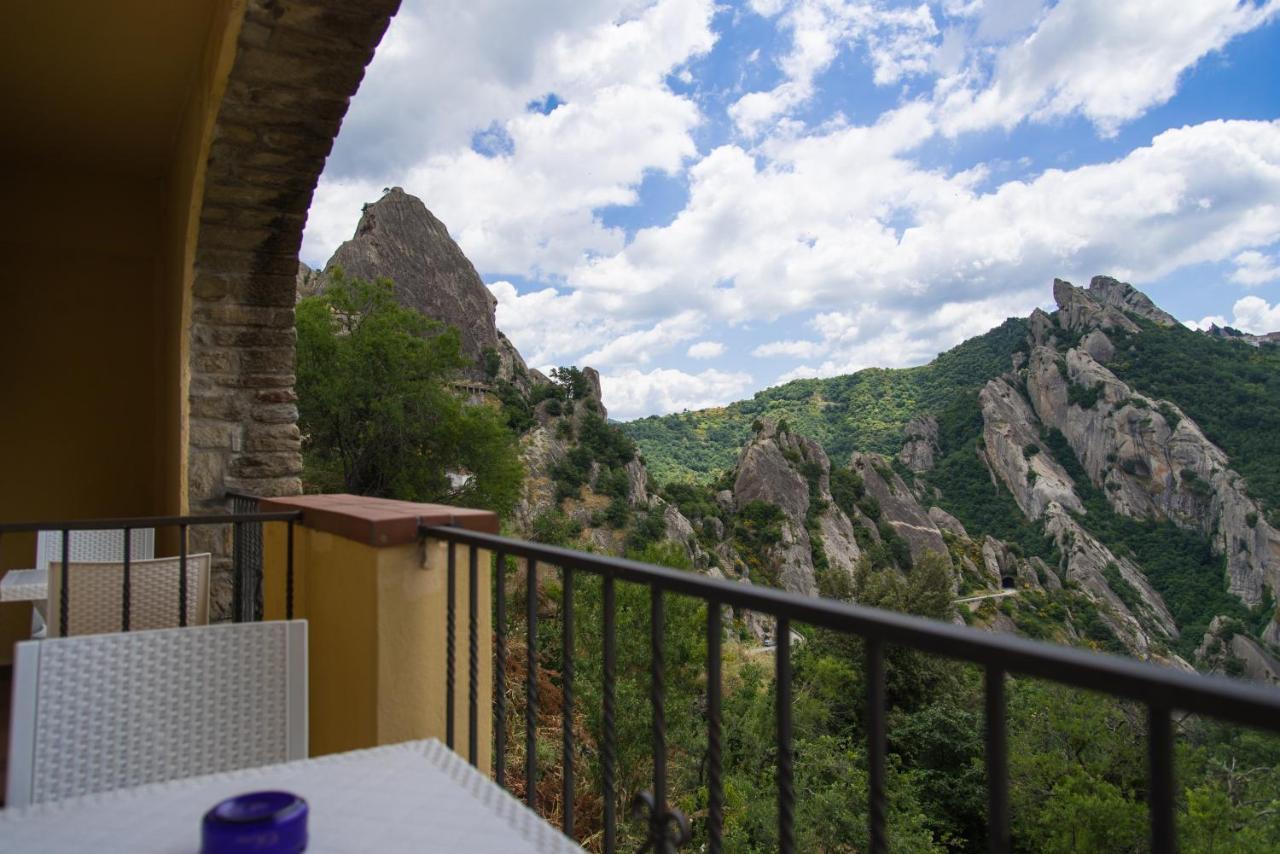 La Locanda Di Castromediano Castelmezzano Eksteriør billede